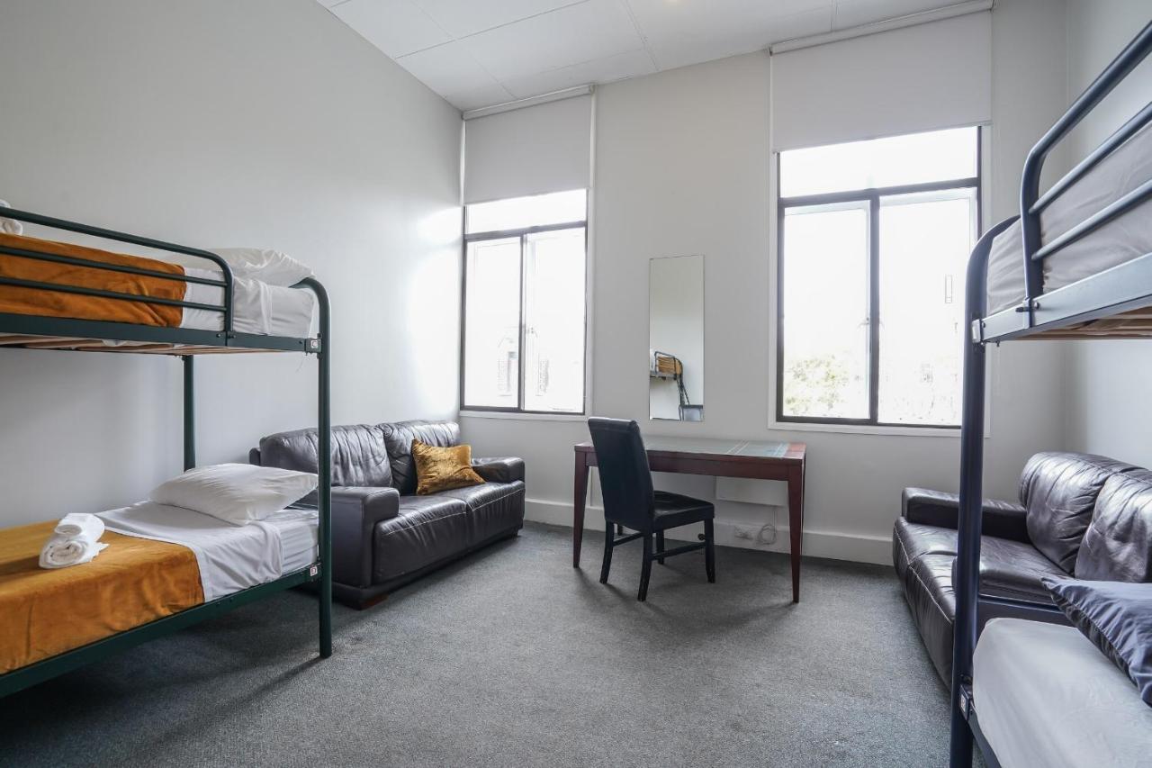 Tuatara Lodge 因弗卡吉尔 外观 照片